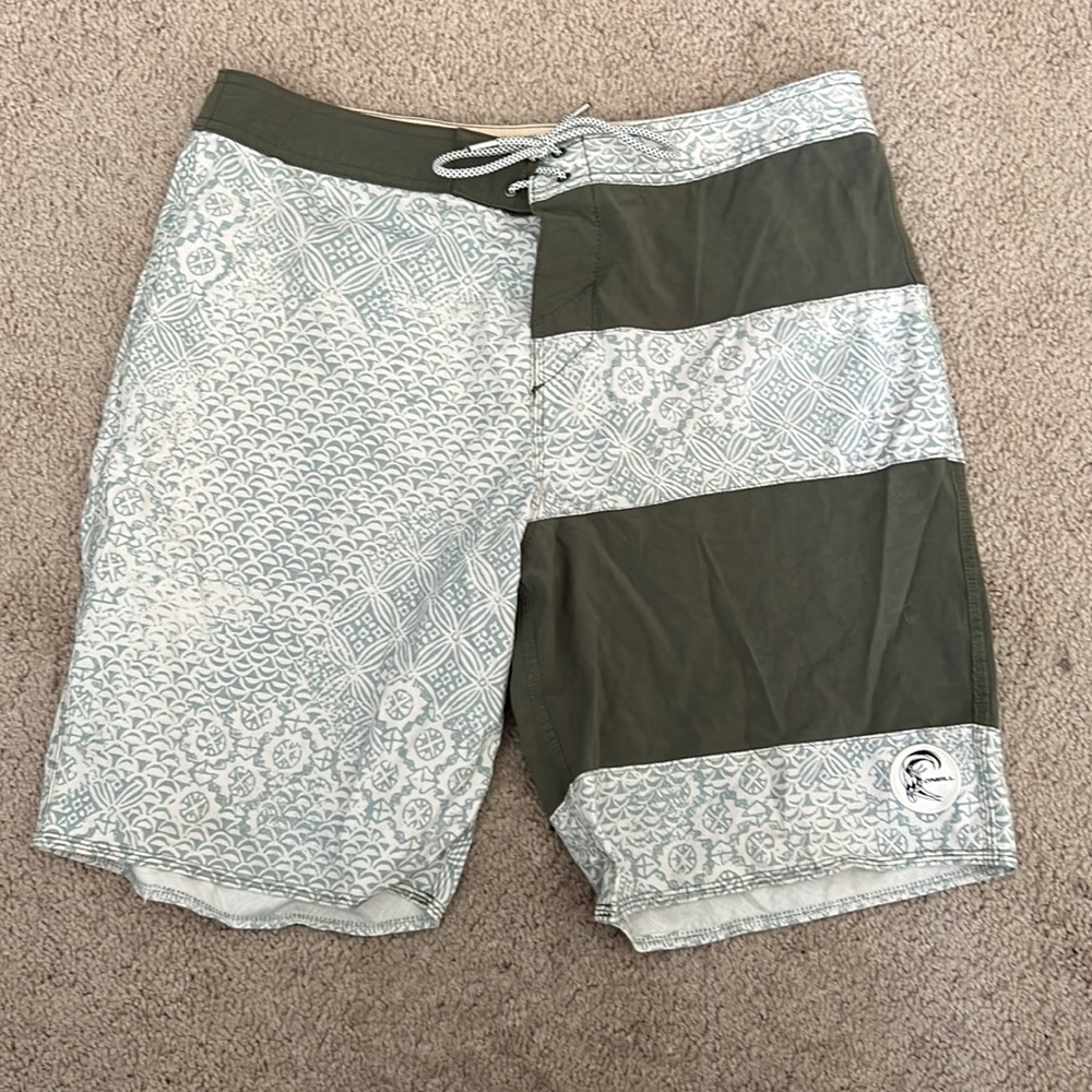 Oneill retro freak board shorts 32